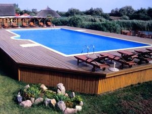 Fire Pits and Water Features